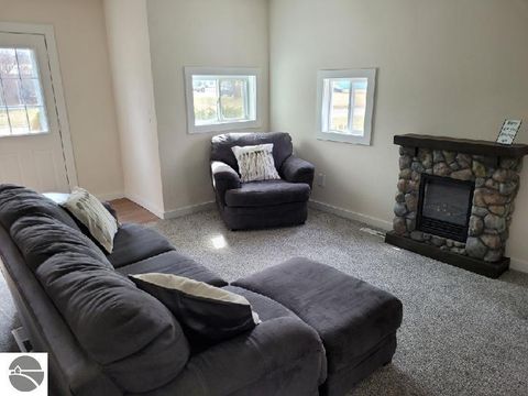 Tiny photo for 511 Woodworth Avenue, Mt Pleasant, MI 48858 (MLS # 1943312)