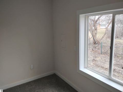 Tiny photo for 511 Woodworth Avenue, Mt Pleasant, MI 48858 (MLS # 1943312)