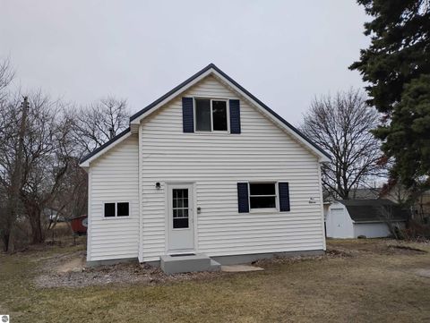 Tiny photo for 511 Woodworth Avenue, Mt Pleasant, MI 48858 (MLS # 1943312)