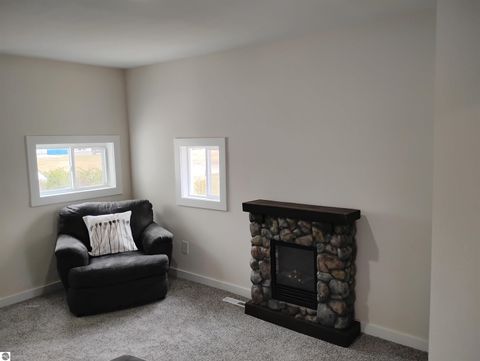 Tiny photo for 511 Woodworth Avenue, Mt Pleasant, MI 48858 (MLS # 1943312)