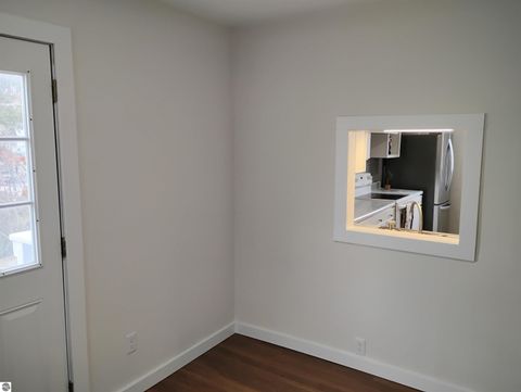 Tiny photo for 511 Woodworth Avenue, Mt Pleasant, MI 48858 (MLS # 1943312)