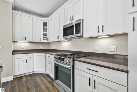 Tiny photo for 5037 Sheffer Farm Road, Traverse City, MI 49685 (MLS # 1941481)