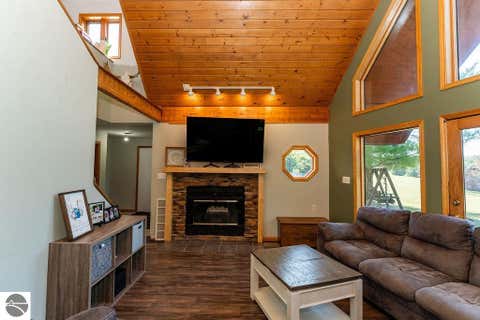 Tiny photo for 6696 Nottawa Road, Mt Pleasant, MI 48858 (MLS # 1948484)