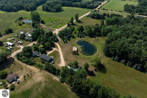 Tiny photo for 6696 Nottawa Road, Mt Pleasant, MI 48858 (MLS # 1948484)