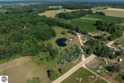 Tiny photo for 6696 Nottawa Road, Mt Pleasant, MI 48858 (MLS # 1948484)