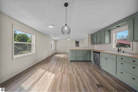 Tiny photo for 4622 Vista Valley Trail, Mesick, MI 49668 (MLS # 1947605)