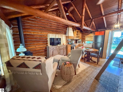 Tiny photo for 305 Devonshire Drive, Houghton Lake, MI 48651 (MLS # 1948871)