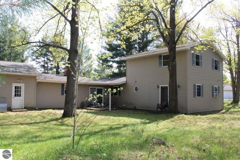 Tiny photo for 817 E Dresden Street, Kalkaska, MI 49646 (MLS # 1945886)