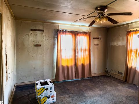 Tiny photo for 5612 E Remus Road, Mt Pleasant, MI 48858 (MLS # 1942484)