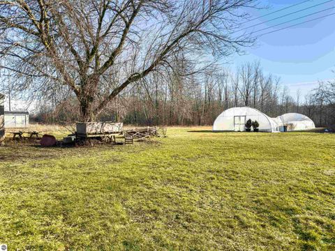 Tiny photo for 5612 E Remus Road, Mt Pleasant, MI 48858 (MLS # 1942484)