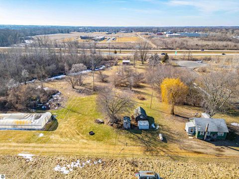 Tiny photo for 5612 E Remus Road, Mt Pleasant, MI 48858 (MLS # 1942484)