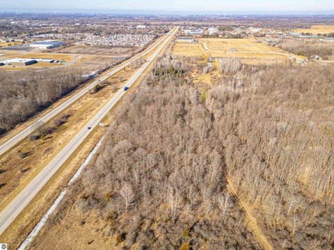 Tiny photo for 5612 E Remus Road, Mt Pleasant, MI 48858 (MLS # 1942484)