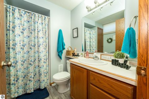 Tiny photo for 620 Cherrywood Lane, Mt Pleasant, MI 48858 (MLS # 1942798)