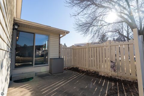 Tiny photo for 620 Cherrywood Lane, Mt Pleasant, MI 48858 (MLS # 1942798)