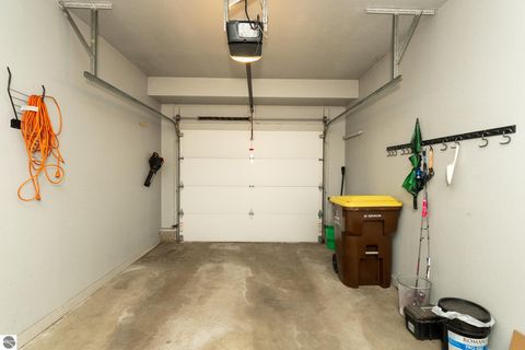 Tiny photo for 620 Cherrywood Lane, Mt Pleasant, MI 48858 (MLS # 1942798)