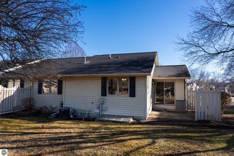Tiny photo for 620 Cherrywood Lane, Mt Pleasant, MI 48858 (MLS # 1942798)