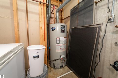 Tiny photo for 620 Cherrywood Lane, Mt Pleasant, MI 48858 (MLS # 1942798)