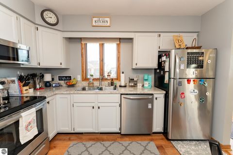 Tiny photo for 620 Cherrywood Lane, Mt Pleasant, MI 48858 (MLS # 1942798)