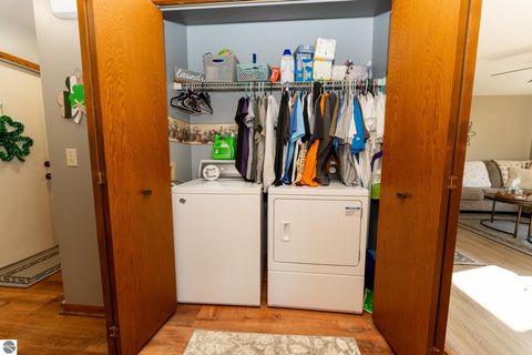 Tiny photo for 620 Cherrywood Lane, Mt Pleasant, MI 48858 (MLS # 1942798)