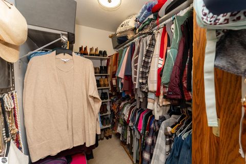 Tiny photo for 620 Cherrywood Lane, Mt Pleasant, MI 48858 (MLS # 1942798)