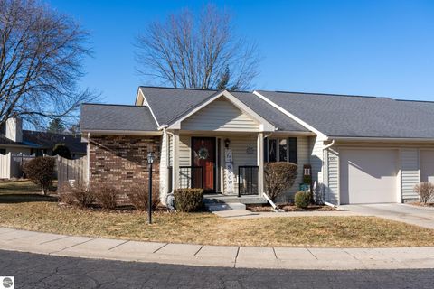 Photo of 620 Cherrywood Lane, Mt Pleasant, MI 48858 (MLS # 1942798)