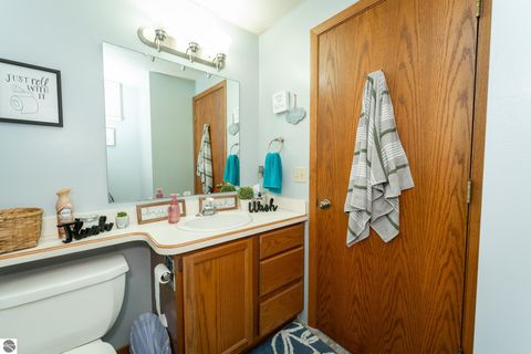 Tiny photo for 620 Cherrywood Lane, Mt Pleasant, MI 48858 (MLS # 1942798)