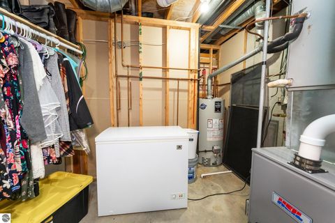 Tiny photo for 620 Cherrywood Lane, Mt Pleasant, MI 48858 (MLS # 1942798)