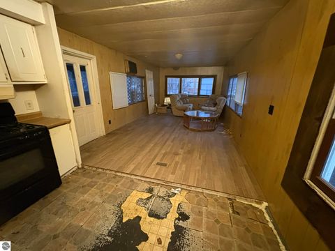 Tiny photo for 3537 Glorianne Drive, Traverse City, MI 49685 (MLS # 1942879)