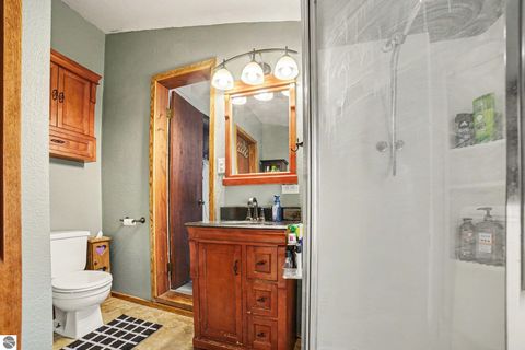 Tiny photo for 707 N Republic Avenue, Alma, MI 48801 (MLS # 1945107)