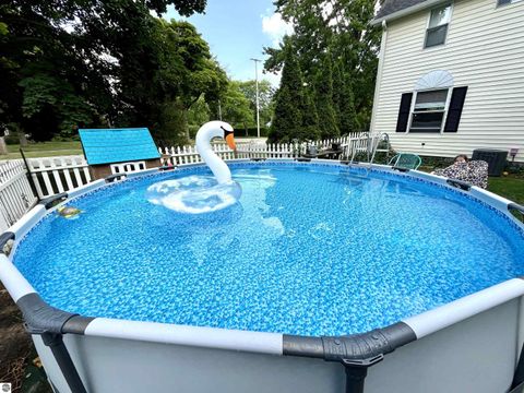 Tiny photo for 518 S Kinney, Mt Pleasant, MI 48858 (MLS # 1945676)