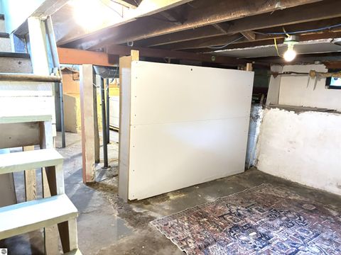 Tiny photo for 518 S Kinney, Mt Pleasant, MI 48858 (MLS # 1945676)