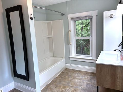 Tiny photo for 518 S Kinney, Mt Pleasant, MI 48858 (MLS # 1945676)
