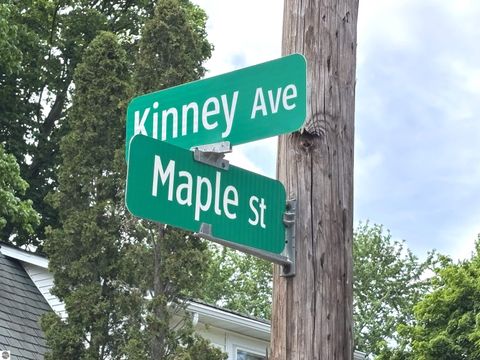 Tiny photo for 518 S Kinney, Mt Pleasant, MI 48858 (MLS # 1945676)