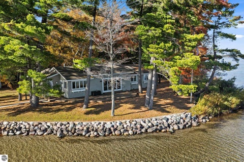 Tiny photo for 620 Lakewood Road, Traverse City, MI 49685 (MLS # 1951952)