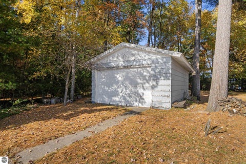 Tiny photo for 620 Lakewood Road, Traverse City, MI 49685 (MLS # 1951952)