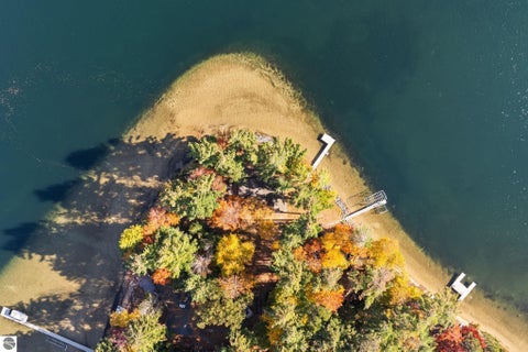 Tiny photo for 620 Lakewood Road, Traverse City, MI 49685 (MLS # 1951952)
