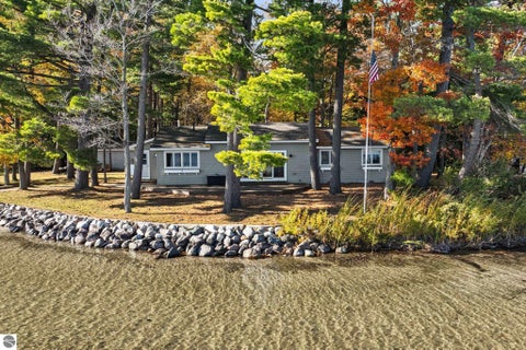 Tiny photo for 620 Lakewood Road, Traverse City, MI 49685 (MLS # 1951952)