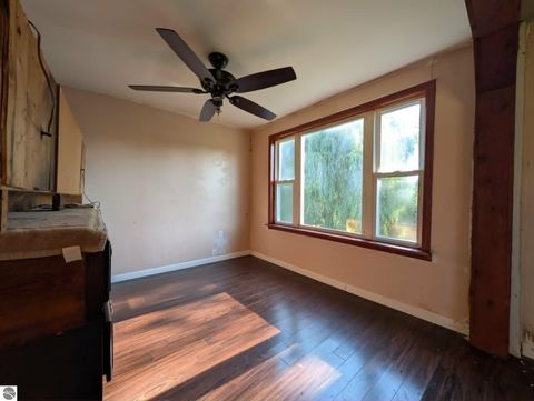 Tiny photo for 254 N Penn Avenue, Mecosta, MI 49332 (MLS # 1947887)