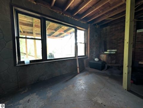 Tiny photo for 254 N Penn Avenue, Mecosta, MI 49332 (MLS # 1947887)