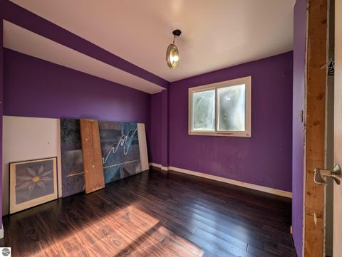 Tiny photo for 254 N Penn Avenue, Mecosta, MI 49332 (MLS # 1947887)