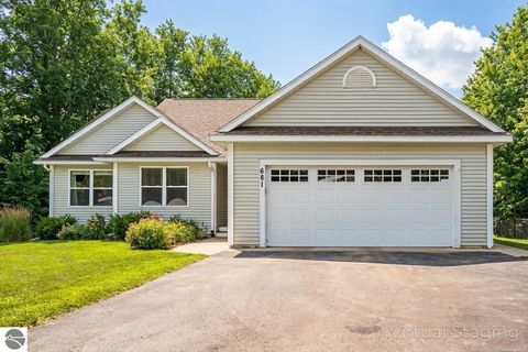 Photo of 681 Becca Lane, Traverse City, MI 49685 (MLS # 1942882)
