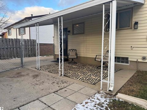 Tiny photo for 1728 Westchester St, Westland, MI 48186 (MLS # 1942502)