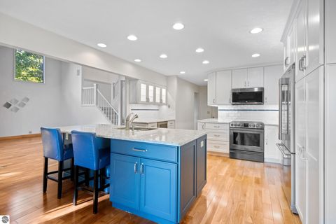 Tiny photo for 6432 Mission Ridge, Traverse City, MI 49686 (MLS # 1941755)