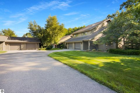 Photo of 6432 Mission Ridge, Traverse City, MI 49686 (MLS # 1941755)