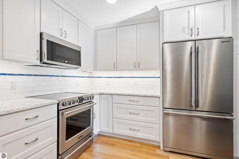 Tiny photo for 6432 Mission Ridge, Traverse City, MI 49686 (MLS # 1941755)