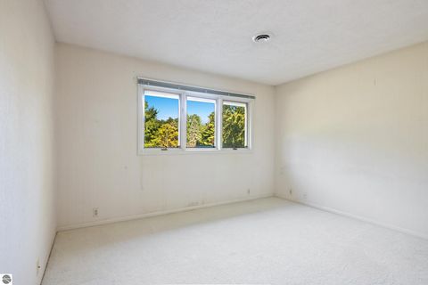 Tiny photo for 6432 Mission Ridge, Traverse City, MI 49686 (MLS # 1941755)