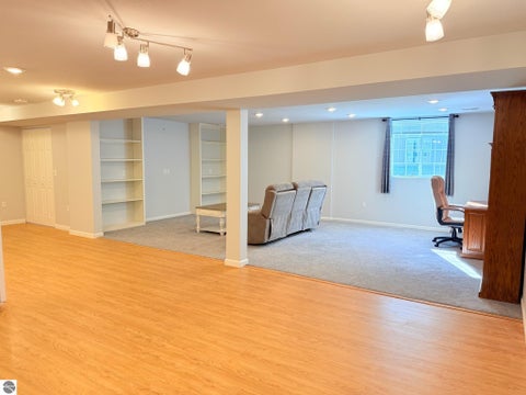 Tiny photo for 2816 Meadowwood Street, Mt Pleasant, MI 48858 (MLS # 1951032)