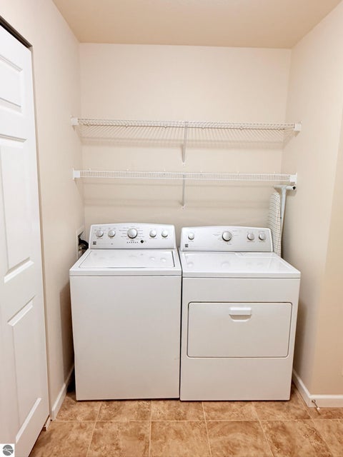 Tiny photo for 2816 Meadowwood Street, Mt Pleasant, MI 48858 (MLS # 1951032)