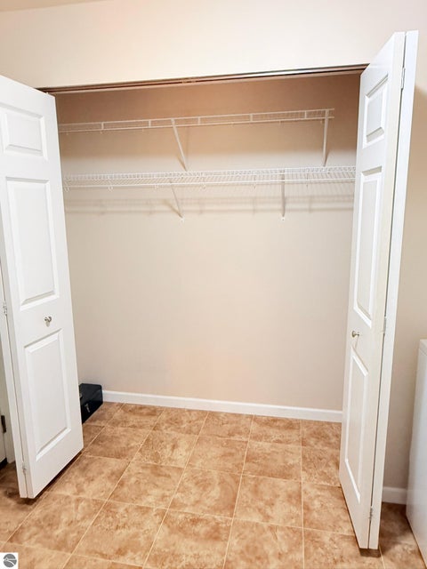 Tiny photo for 2816 Meadowwood Street, Mt Pleasant, MI 48858 (MLS # 1951032)