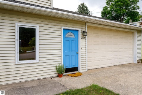 Tiny photo for 323 Benzie Court, Beulah, MI 49617 (MLS # 1947176)